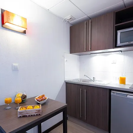 Zenitude Hotel-residences Gare 3*